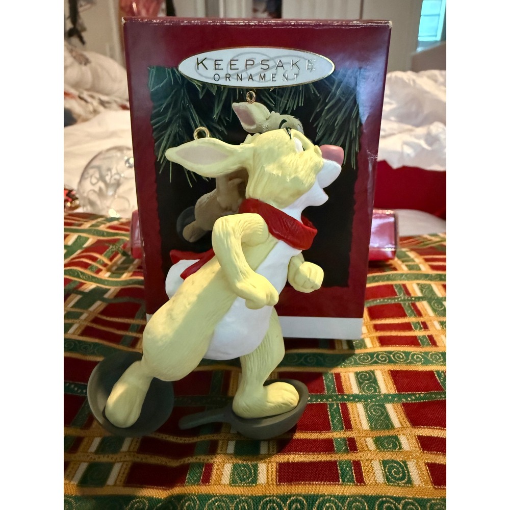 Hallmark Keepsake Ornament Disney Winnie the Pooh Rabbit Snowshoes Frying Pans
